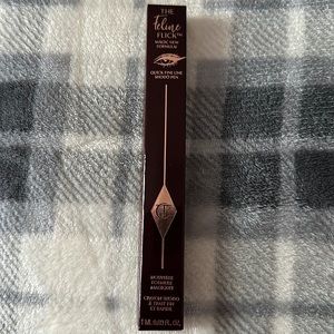 Charlotte Tilbury fine line eye pencil